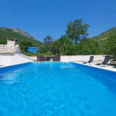 Apartments Bubalo Omis Exterior photo
